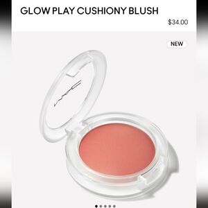 MAC Cosmetics Glow Play Cushion Blush - Coral